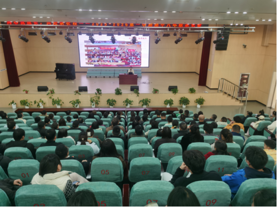 f99051d3737e51f662286a99fb0e0532