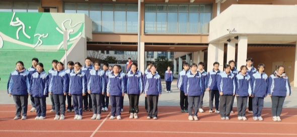 b96f0839855729170fc433d2e82583b0